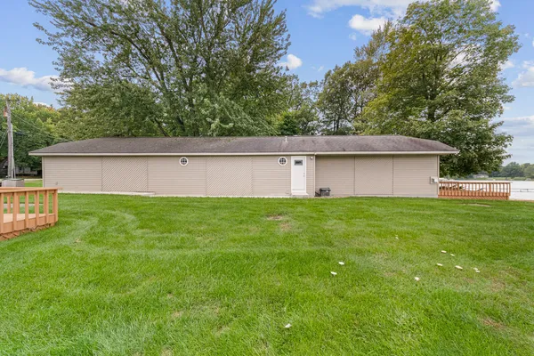 $969,000 | 19976 Highway 60, Three Rivers, MI 49093