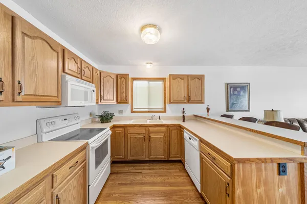 $969,000 | 19976 Highway 60, Three Rivers, MI 49093