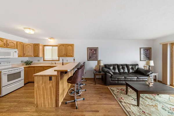 $969,000 | 19976 Highway 60, Three Rivers, MI 49093