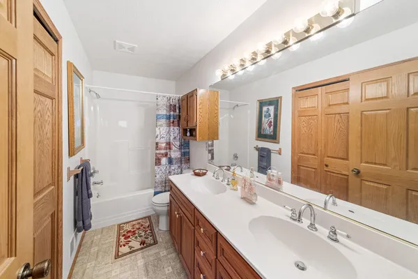 $969,000 | 19976 Highway 60, Three Rivers, MI 49093