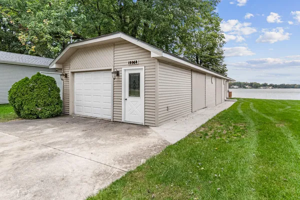 $969,000 | 19976 Highway 60, Three Rivers, MI 49093