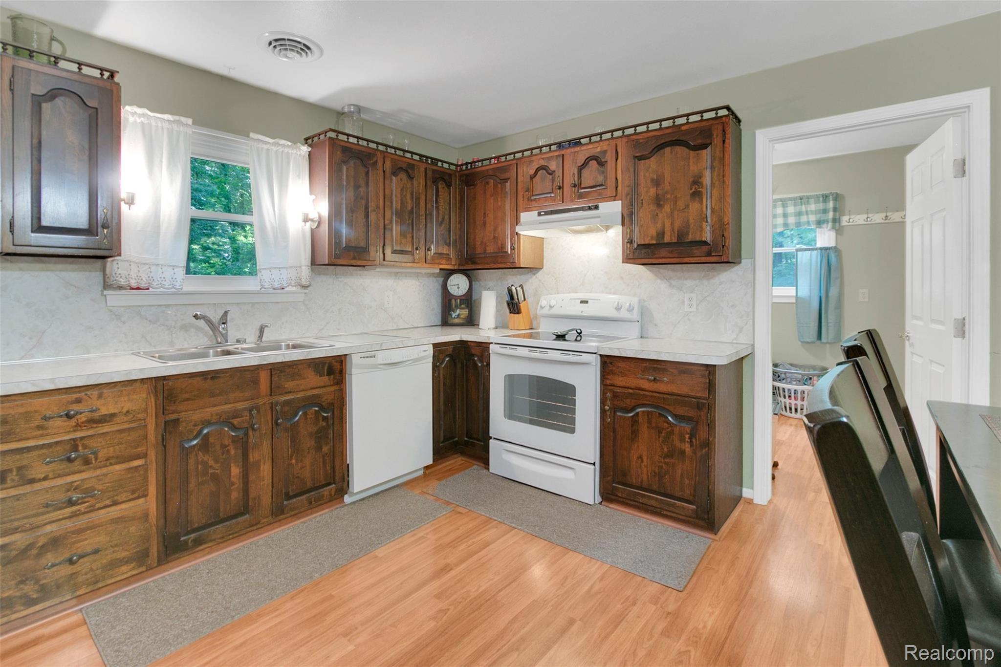 6410 Teal Road Petersburg, MI 49270 - Photo 13 of 25 6410_Teal - HD Drone Photography-15.jpg