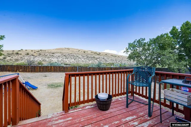 $289,999 | 6622 Cherokee Lane, Casper, WY 82604