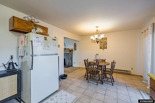 $289,999 | 6622 Cherokee Lane, Casper, WY 82604