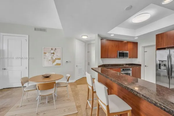 $3,750 | 1607 Ponce De Leon, Unit 10C, Coral Gables, FL 33134