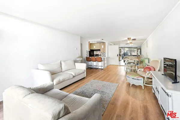 $3,400 | 7740 Redlands Street, Unit G1095, Playa del Rey, CA 90293