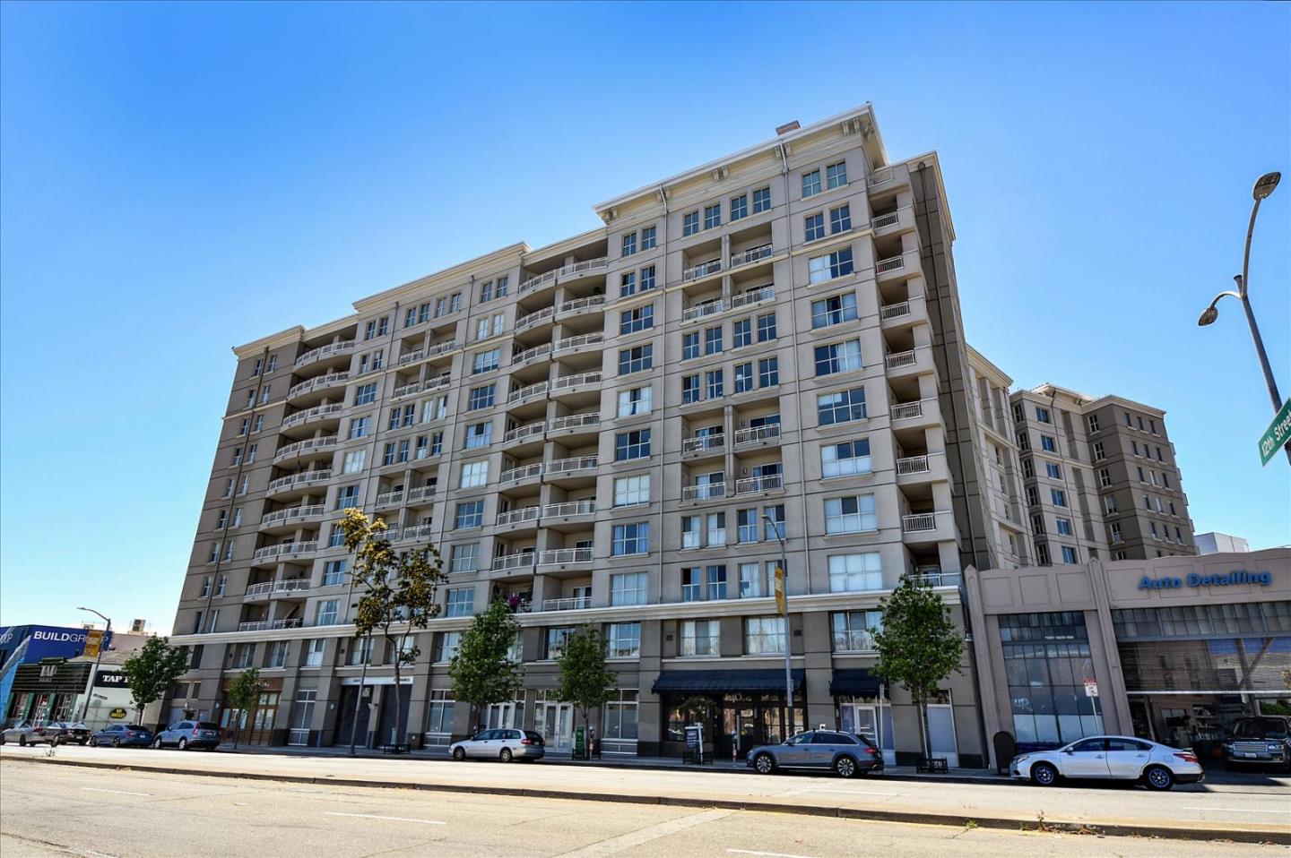 140 South Van Ness Avenue, Unit 422 San Francisco, CA 94103 - Photo 2 of 32 a front view of a building