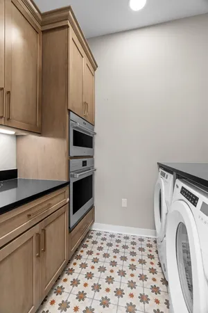 $3,900 | 1 Hill Farm Court, Unit 303, North Oaks, MN 55127