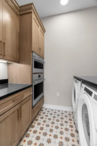 $3,900 | 1 Hill Farm Court, Unit 303, St. Paul, MN 55127