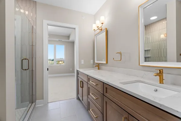 $3,900 | 1 Hill Farm Court, Unit 303, North Oaks, MN 55127