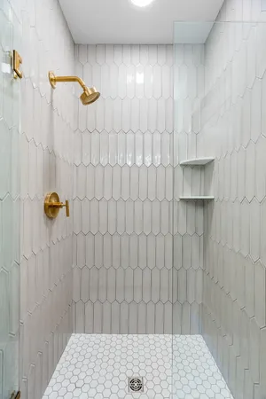 $3,900 | 1 Hill Farm Court, Unit 303, North Oaks, MN 55127