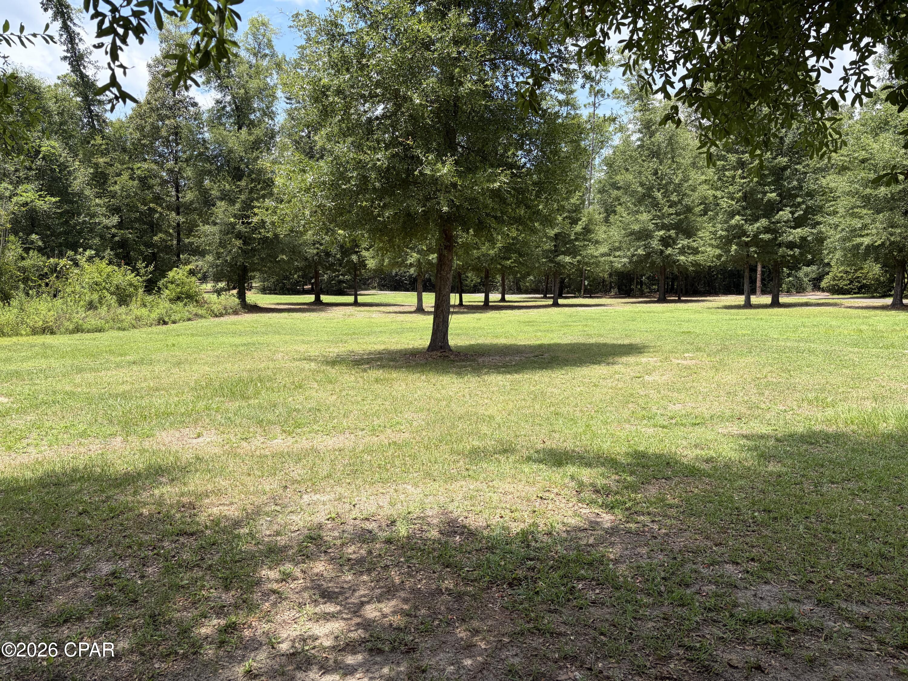 2598 Lawrence Road Marianna, FL 32446 - Photo 36 of 40
