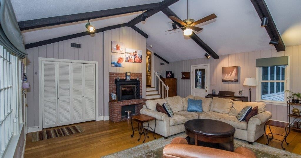 25 Concord Road Longmeadow, MA 01106 - Photo 3 of 28 Gallery Image 3