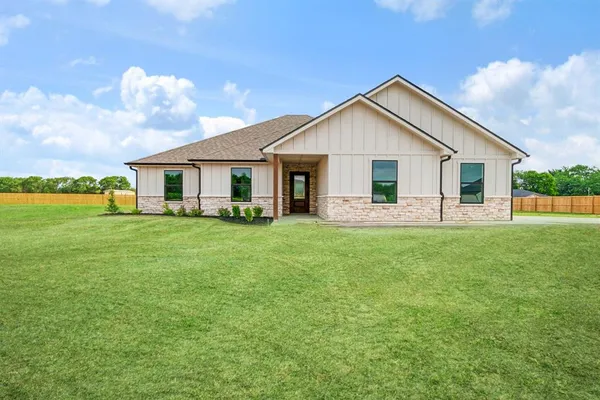 $319,000 | 67 Private Road, Brookston, TX 75421