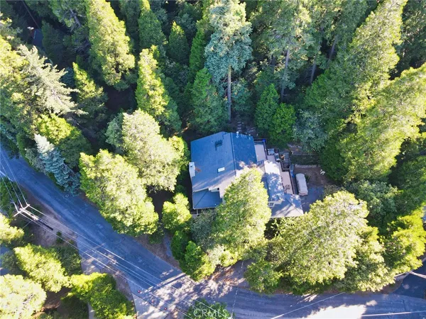 $649,000 | 23891 Lakeview Drive, Crestline, CA 92325