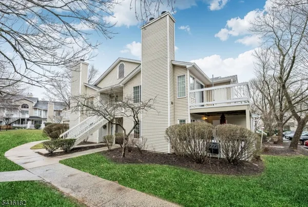 $389,000 | 49 Sage Court, Bedminster, NJ 07921