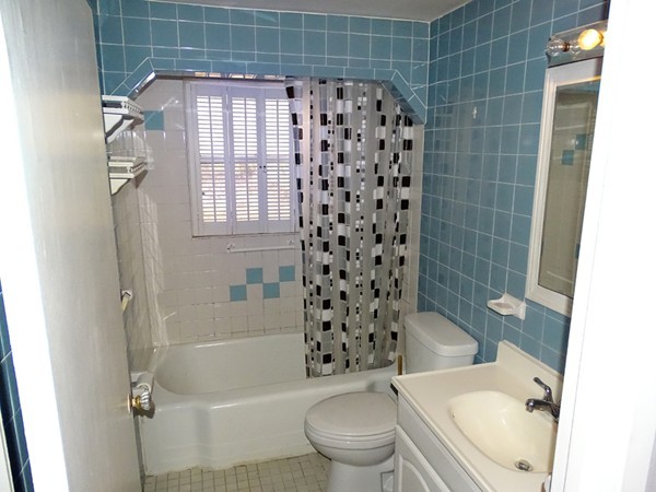 46 Hancock Road Wakefield, MA 01880 - Photo 5 of 10 Gallery Image 5