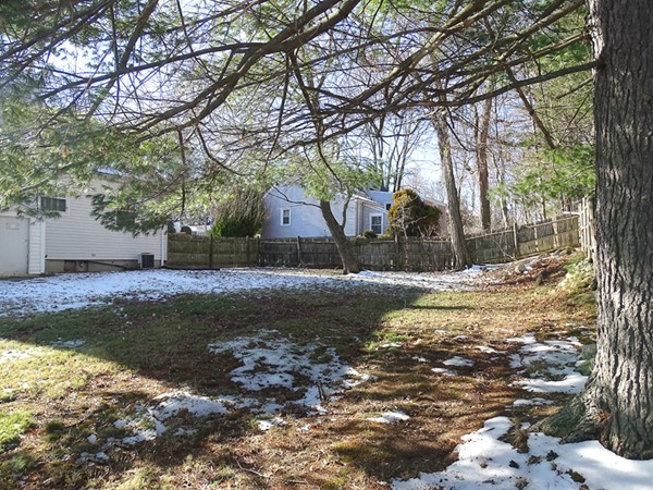 46 Hancock Road Wakefield, MA 01880 - Photo 9 of 10 Gallery Image 9