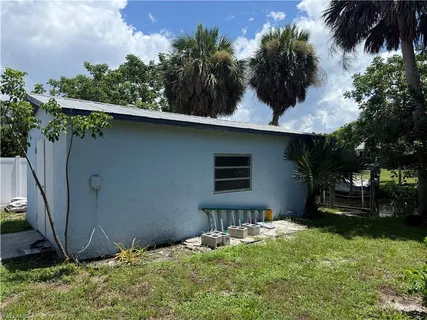 $550,000 | 12747 Chatham Drive, Fort Myers, FL 33908