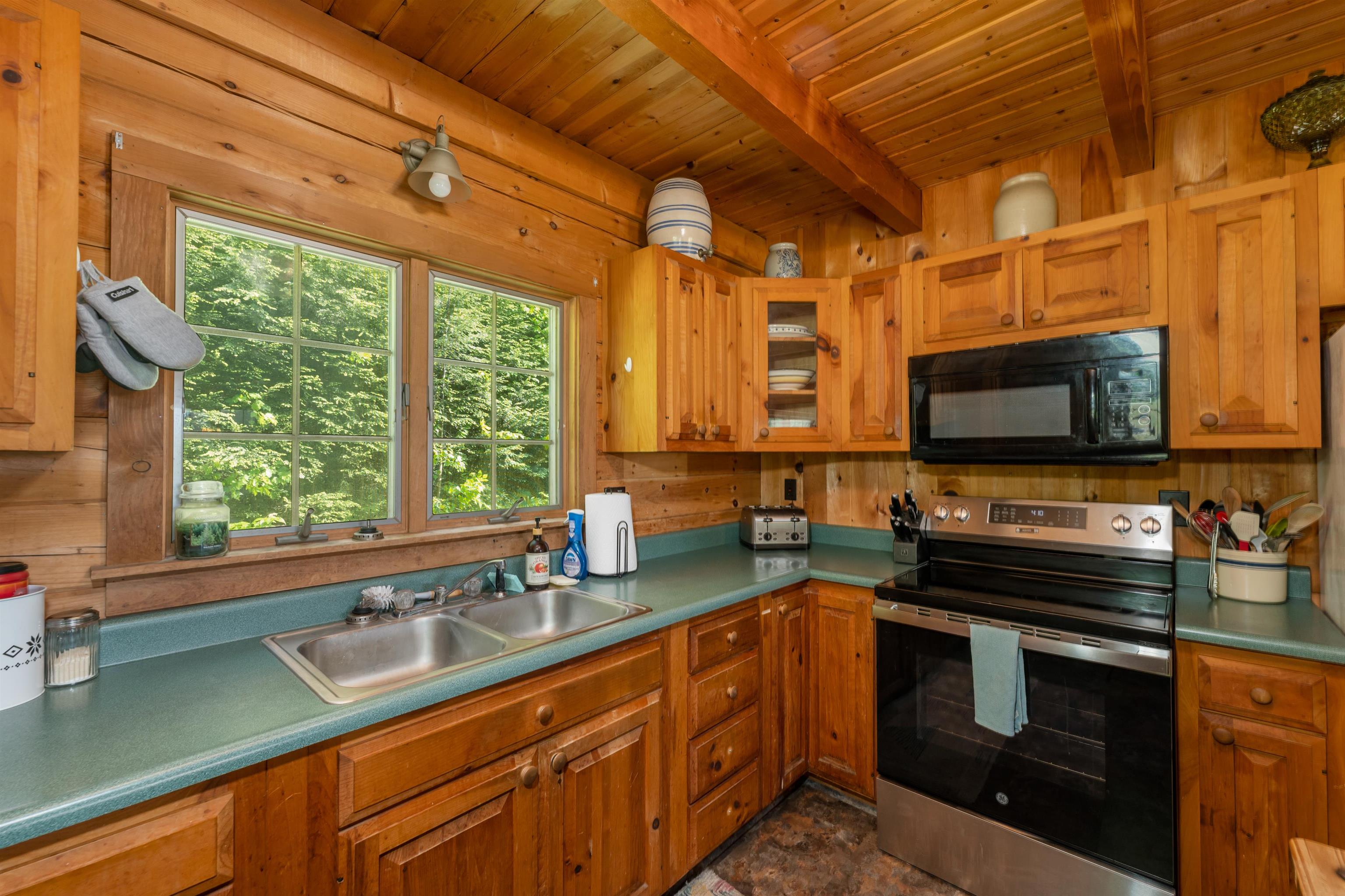 207 Covered Bridge Road Thornton, NH 03285 - Photo 26 of 43