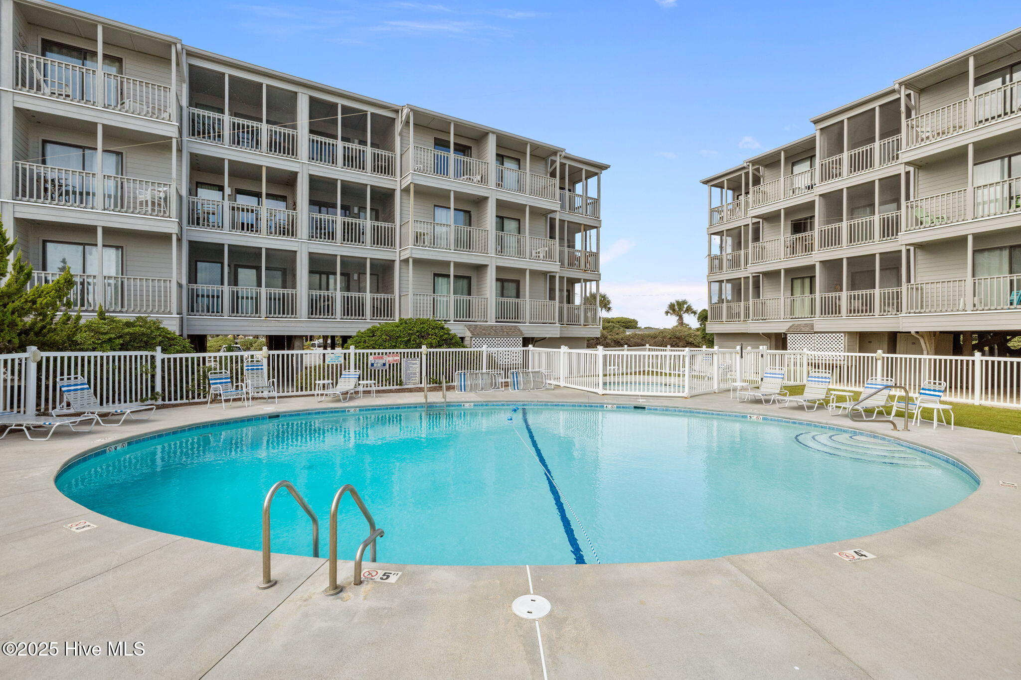 2111 West Fort Macon Road, Unit 251 Atlantic Beach, NC 28512 - Photo 37 of 58 38-web-or-mls-1S3A8417