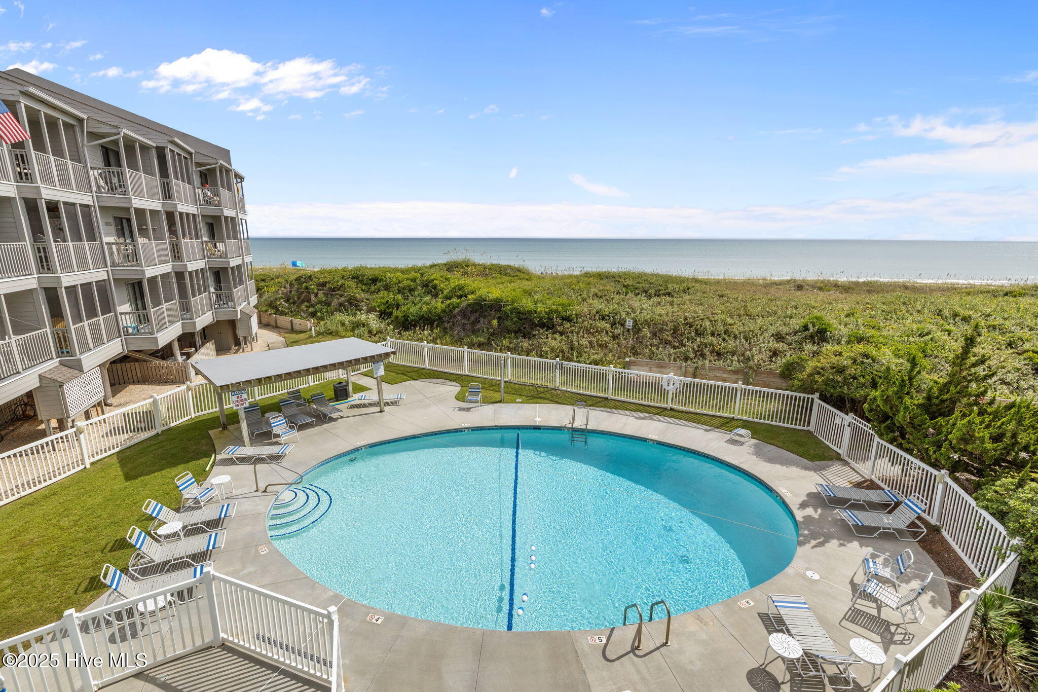 2111 West Fort Macon Road, Unit 251 Atlantic Beach, NC 28512 - Photo 10 of 58 10-web-or-mls-1S3A8257