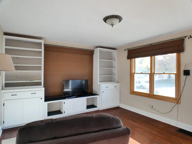 $169,900 | 846 9th Street, Green Bay, WI 54304