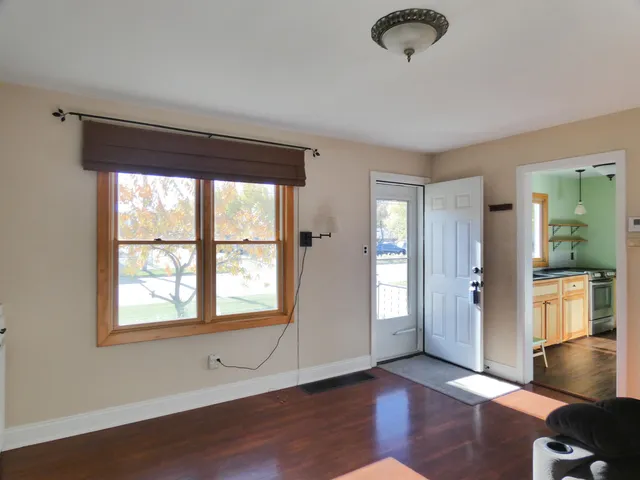 $169,900 | 846 9th Street, Green Bay, WI 54304