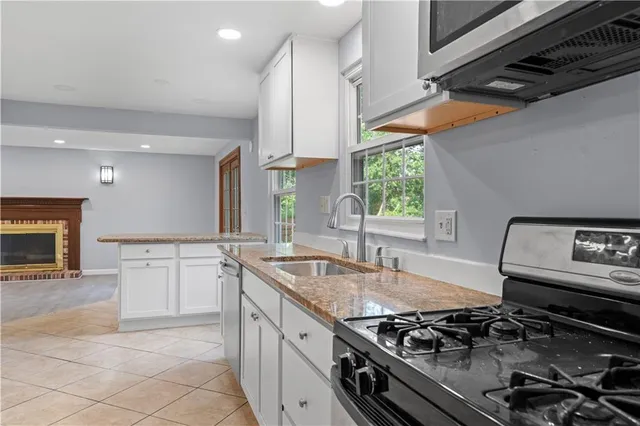 $375,900 | 320 Penn Lear Court, Monroeville, PA 15146