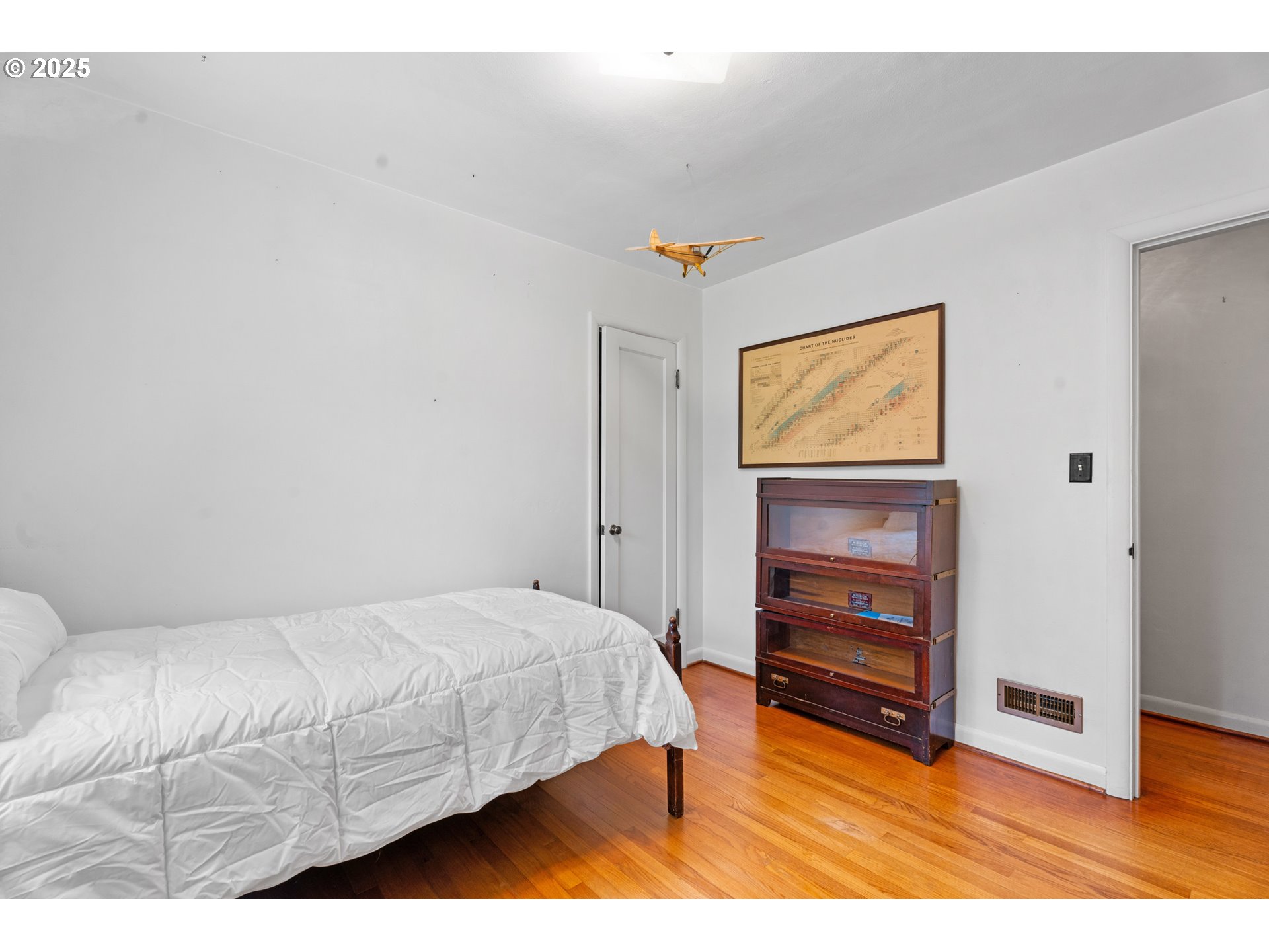 6455 Southwest Scholls Ferry Road Portland, OR 97223 - Photo 32 of 48 Bedroom
