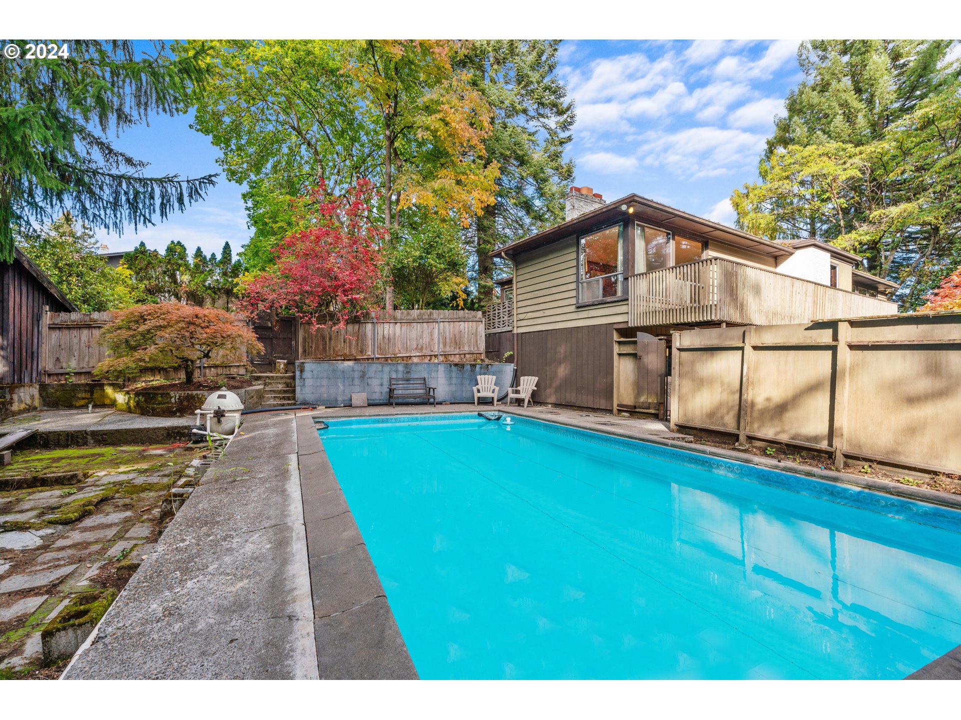 6455 Southwest Scholls Ferry Road Portland, OR 97223 - Photo 33 of 48 Swimming Pool