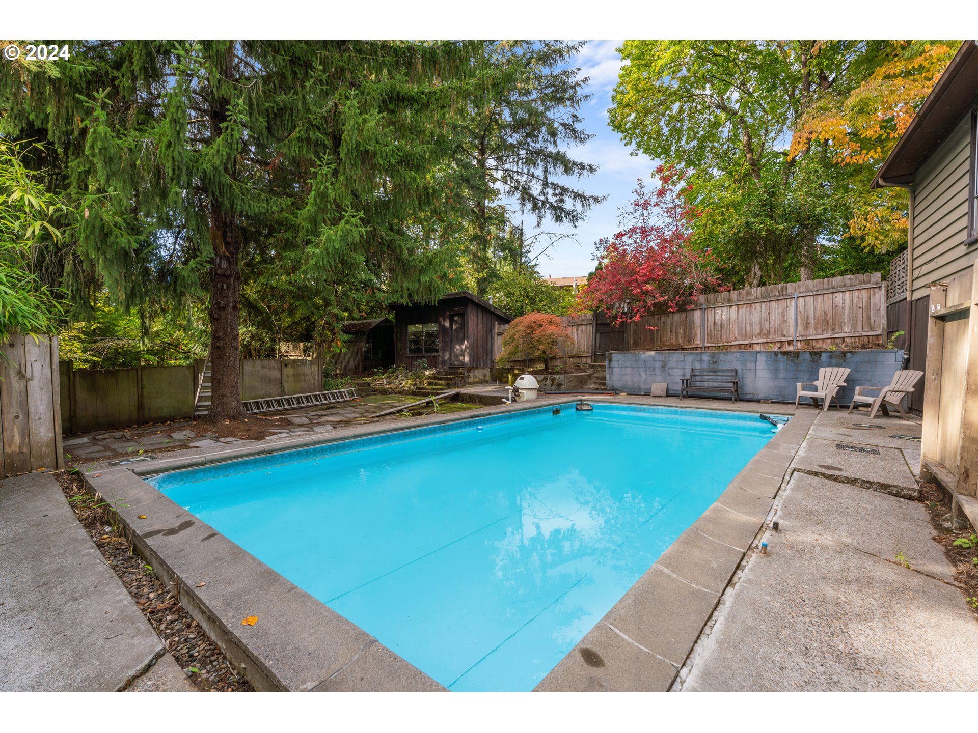 6455 Southwest Scholls Ferry Road Portland, OR 97223 - Photo 34 of 48 Swimming Pool