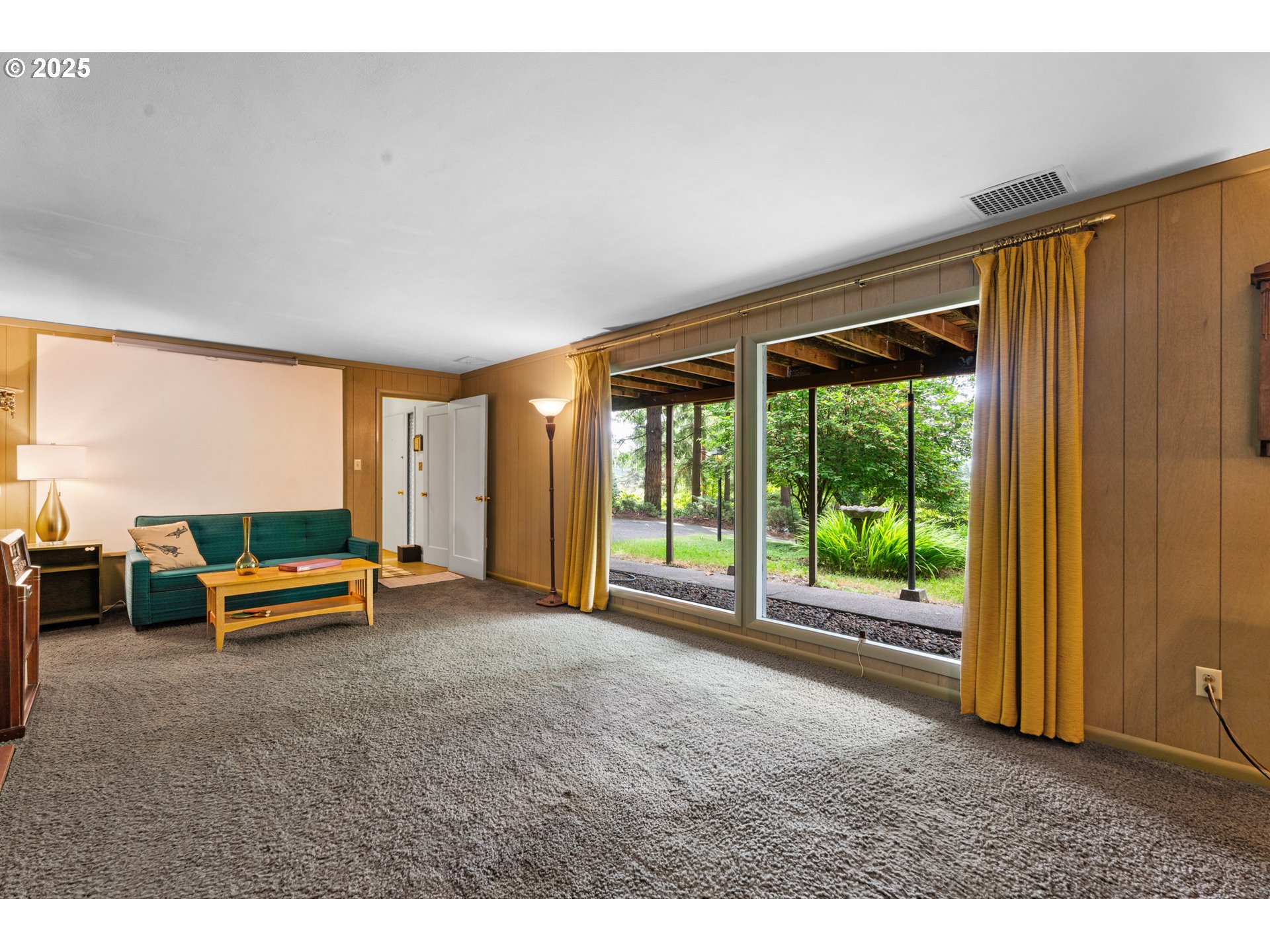 6455 Southwest Scholls Ferry Road Portland, OR 97223 - Photo 9 of 48 Gallery Image 9