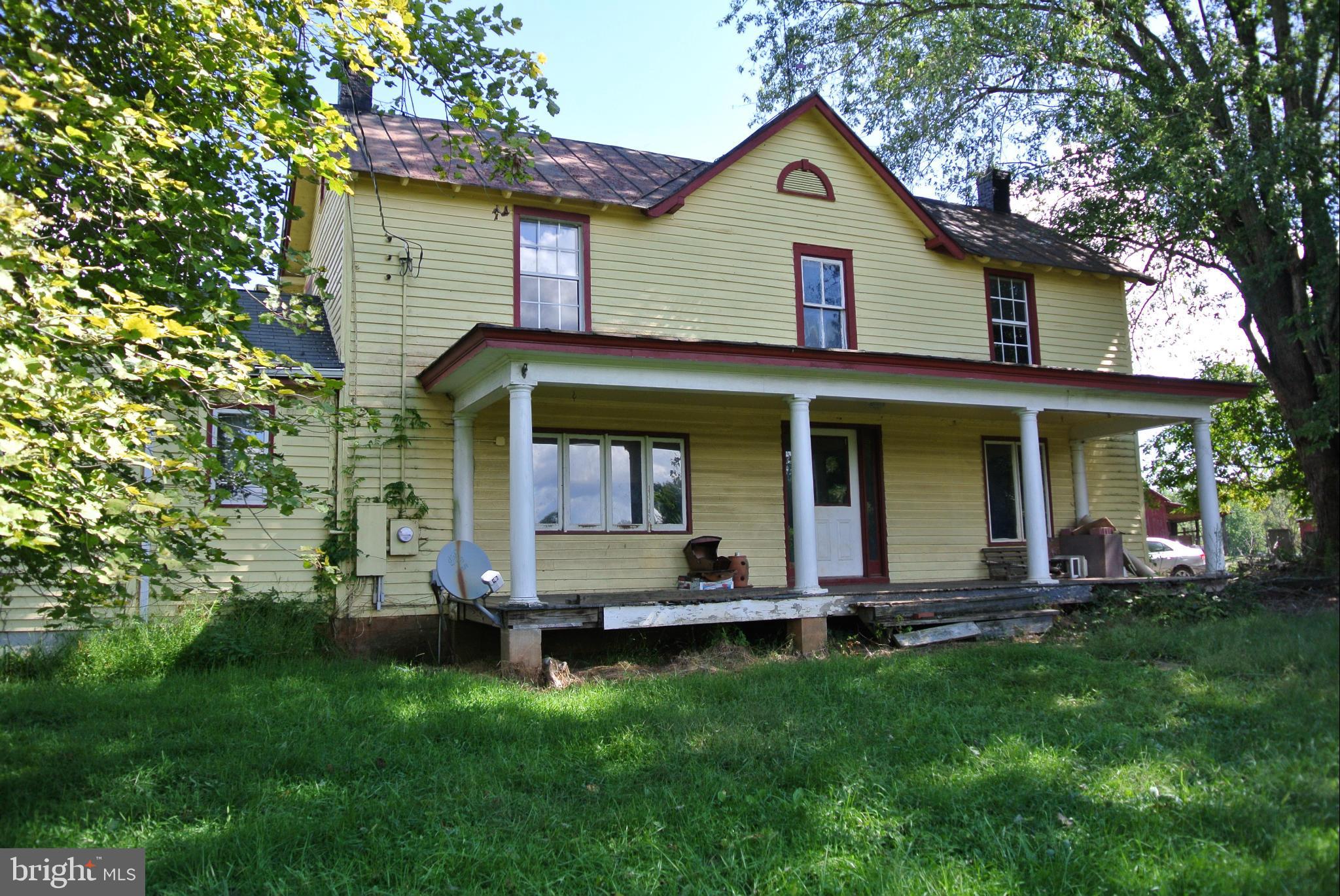 111 Dennis Road Castleton, VA 22716 - Photo 1 of 6 Exterior (Front)