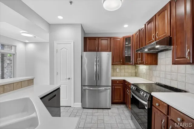 $364,900 | 500 North And South Road, Unit 103, St. Louis, MO 63130