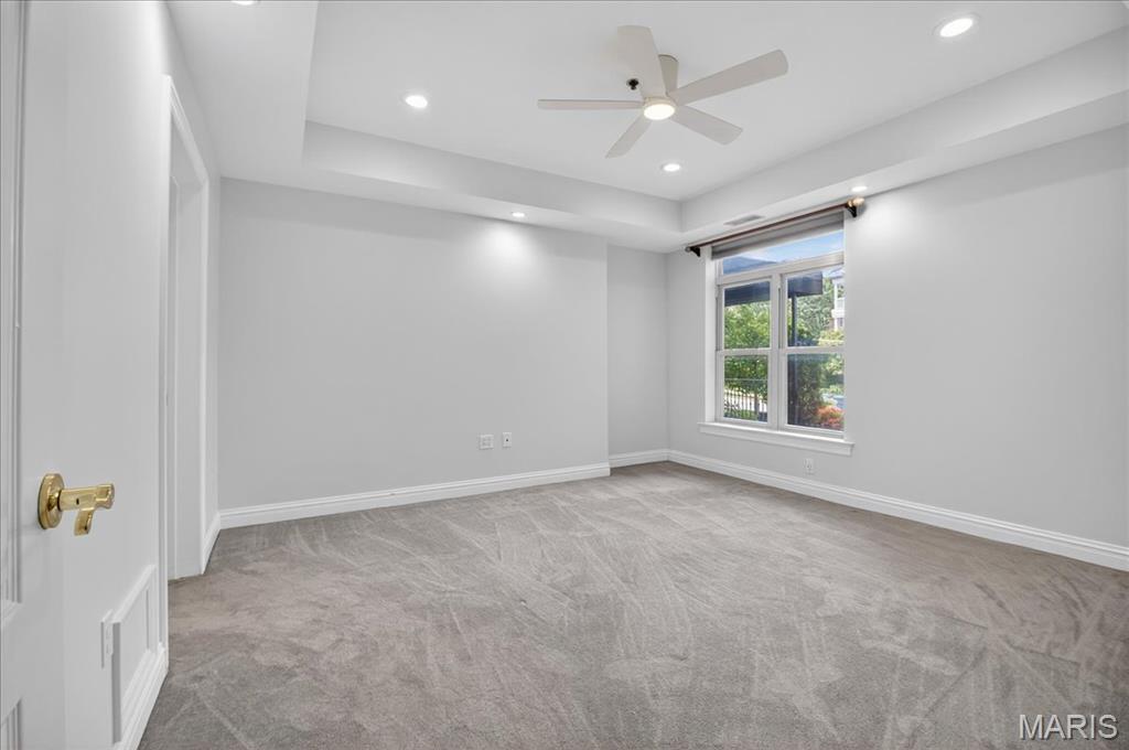 500 North And South Road, Unit 103 St. Louis, MO 63130 - Photo 16 of 36