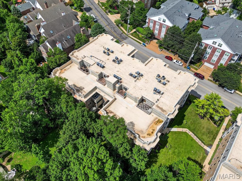 500 North And South Road, Unit 103 St. Louis, MO 63130 - Photo 29 of 36