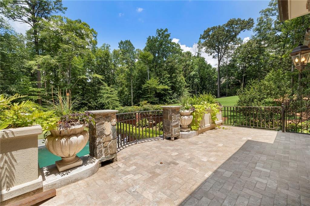 35 Valley Road Northwest Atlanta, GA 30305 - Photo 20 of 42 Gallery Image 20