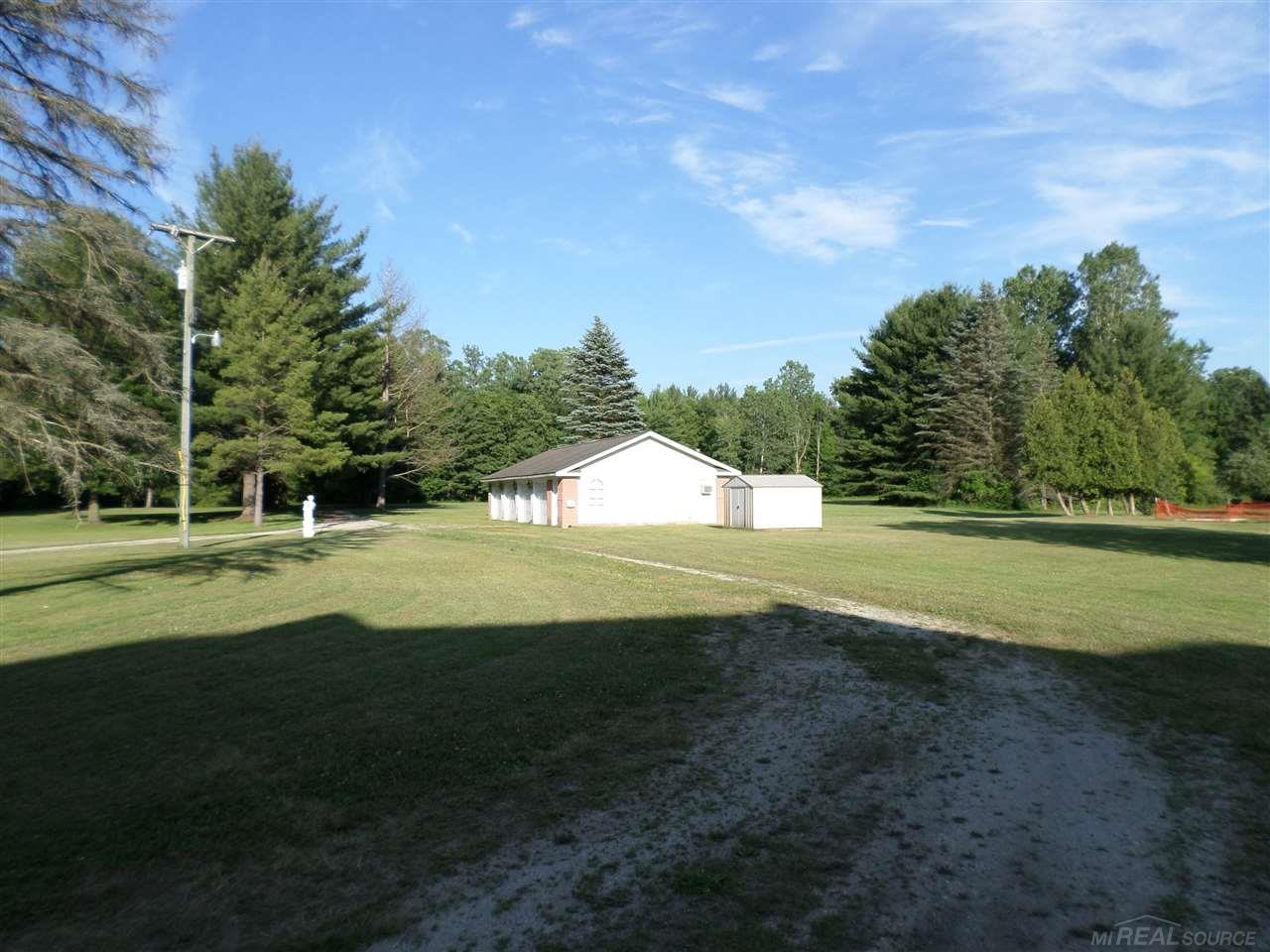 5569 Yankee Road St. Clair, MI 48079 - Photo 47 of 70 50016156-46.JPG