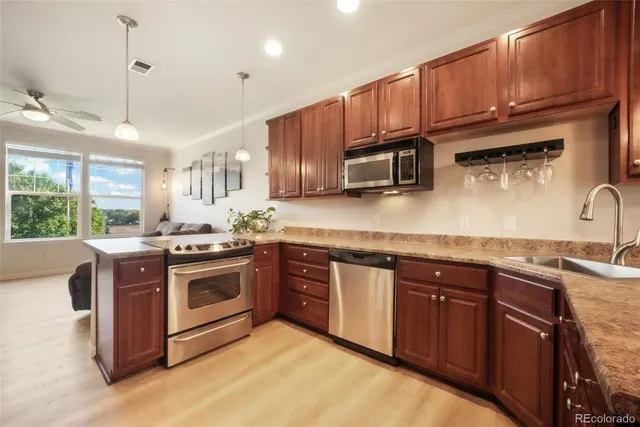 $399,900 | 12805 King Street, Broomfield, CO 80020