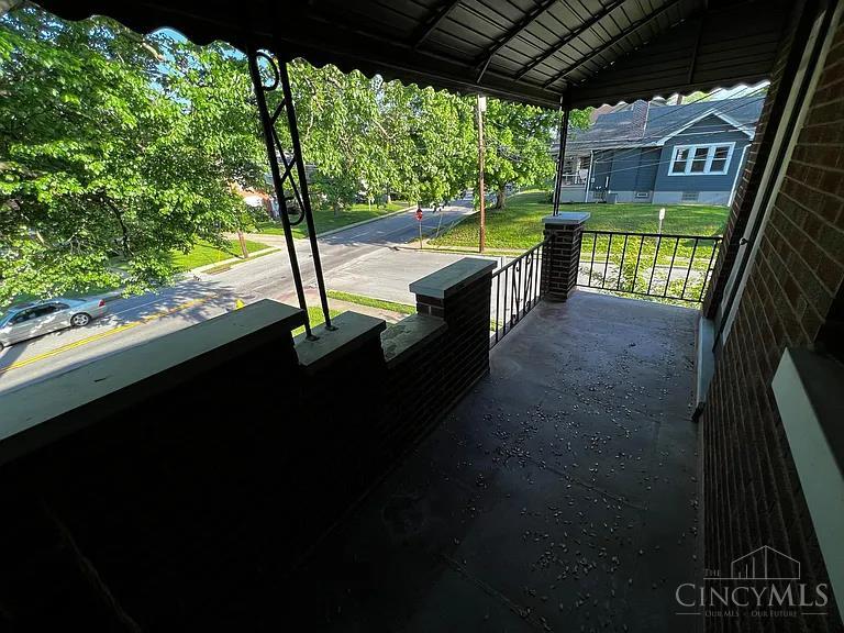 5801 Ridge Avenue Cincinnati, OH 45213 - Photo 27 of 39