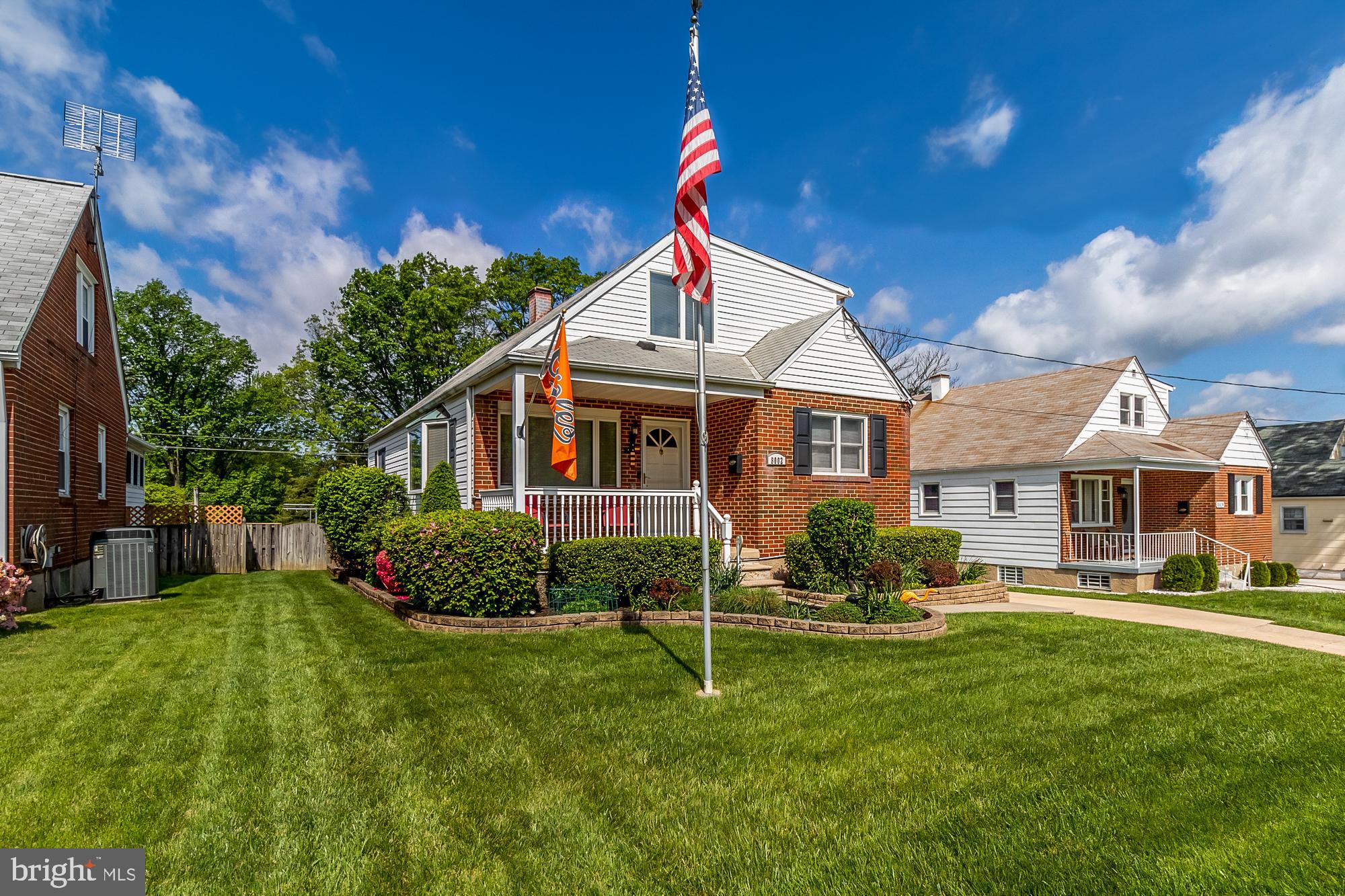 8002 Ridgely Oak Road Baltimore, MD 21234 - Photo 2 of 35