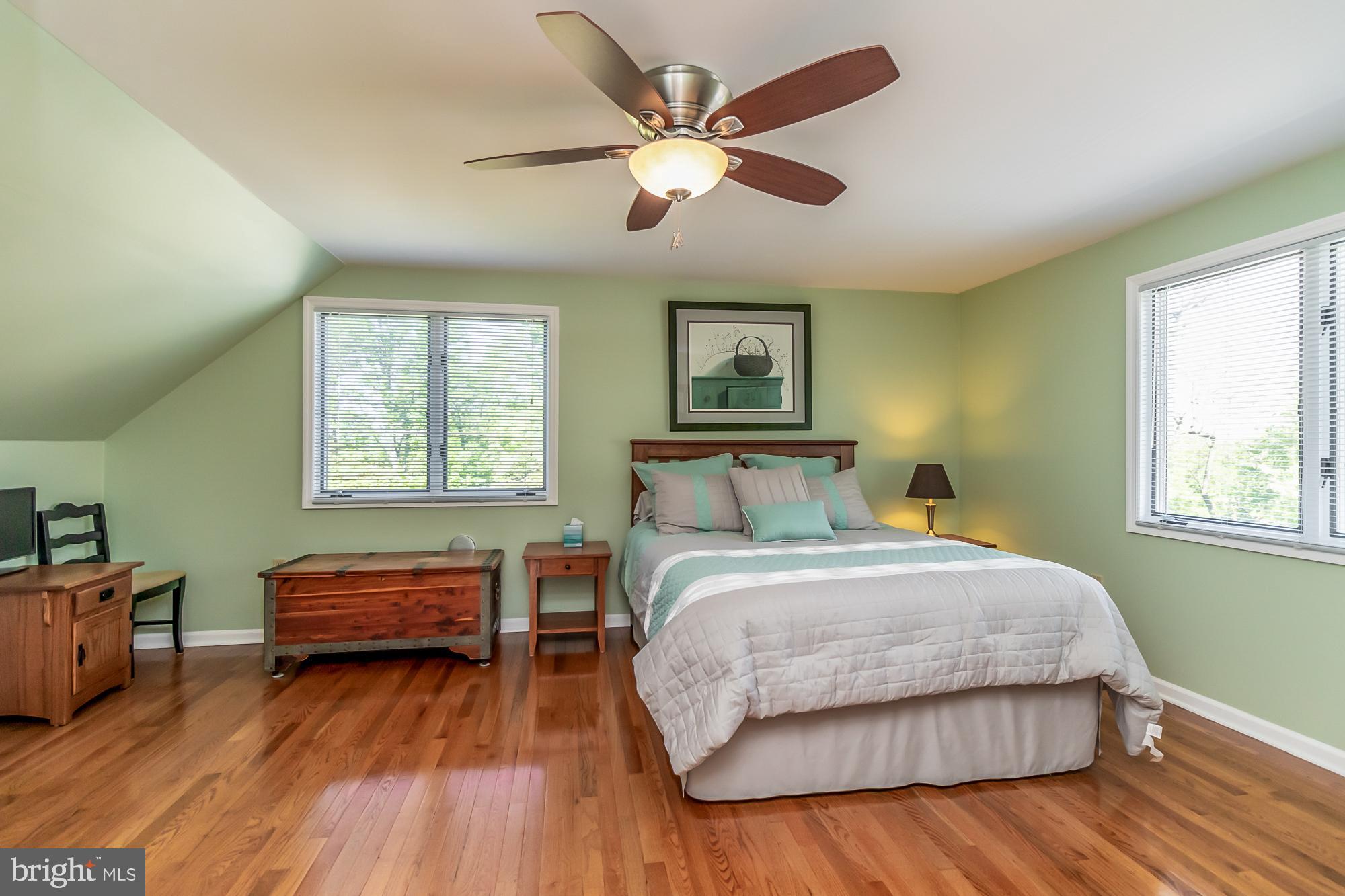 8002 Ridgely Oak Road Baltimore, MD 21234 - Photo 21 of 35