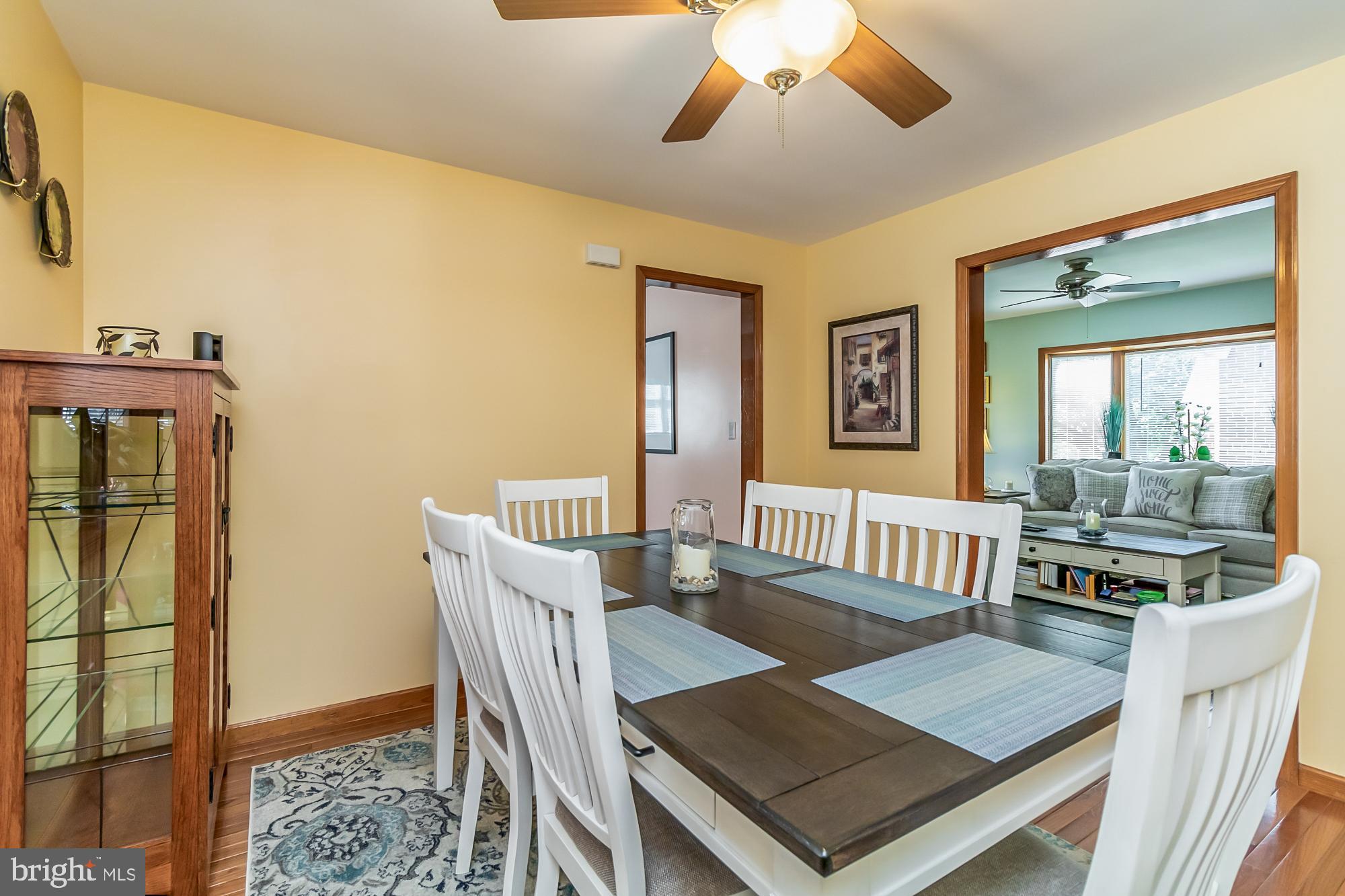 8002 Ridgely Oak Road Baltimore, MD 21234 - Photo 9 of 35