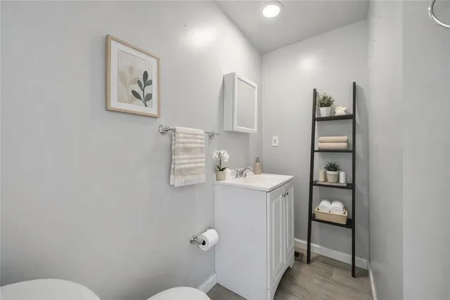 $58,000 | 733 Peach Alley, Glassport, PA 15045