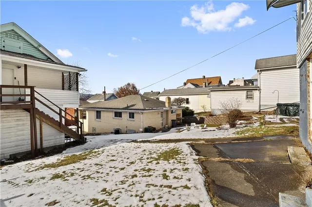 $58,000 | 733 Peach Alley, Glassport, PA 15045