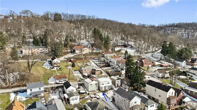 $58,000 | 733 Peach Alley, Glassport, PA 15045