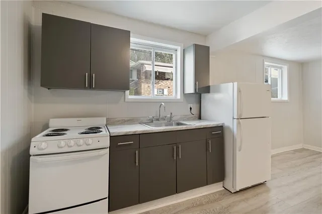 $58,000 | 733 Peach Alley, Glassport, PA 15045