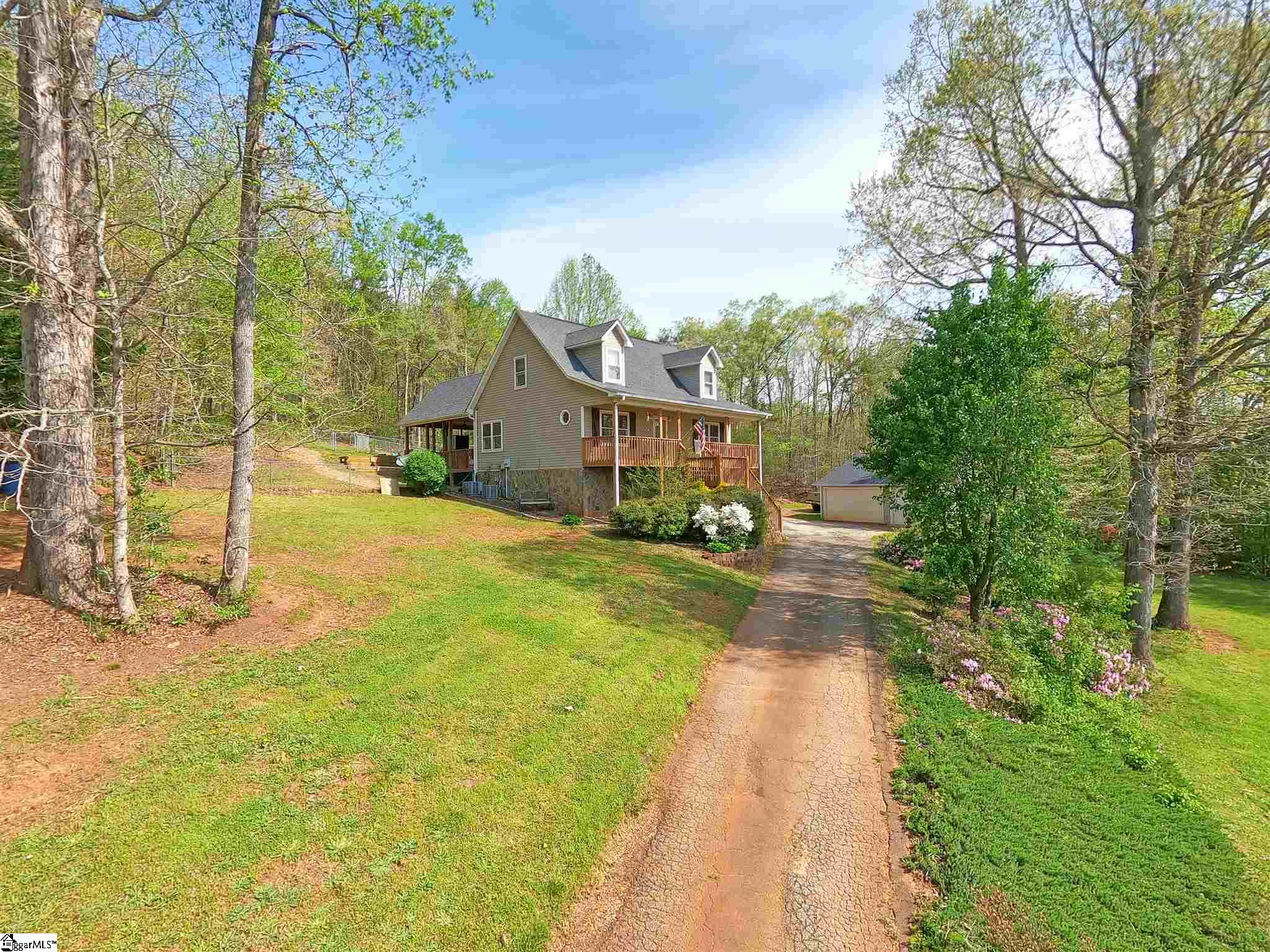 1105 White Horse Rd Extension Travelers Rest, SC 29690 - Photo 2 of 31