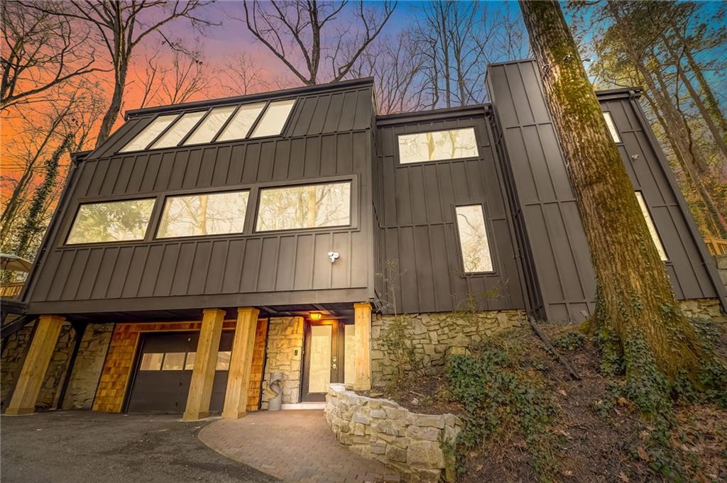 1210 East Beechwood Dr Northwest  